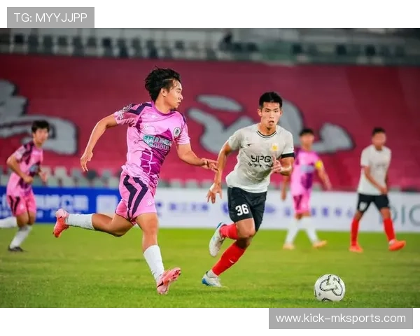 滕哈赫战术革新引领未来足球发展新方向